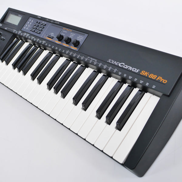 Roland SK-88 Pro (中古)