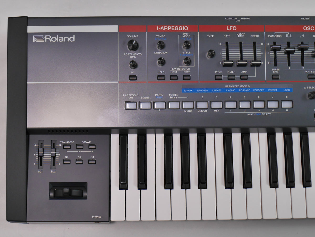 Roland JUNO-X (中古)