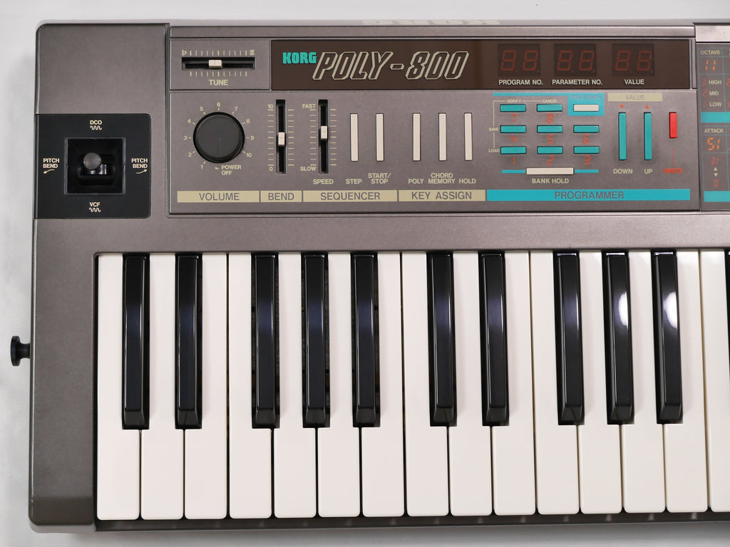 KORG POLY-800／シンセサイザー（再々値下げ） - 鍵盤楽器、ピアノ