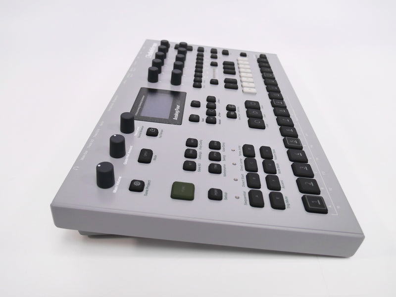 ELEKTRON Analog FOUR MKII (中古)