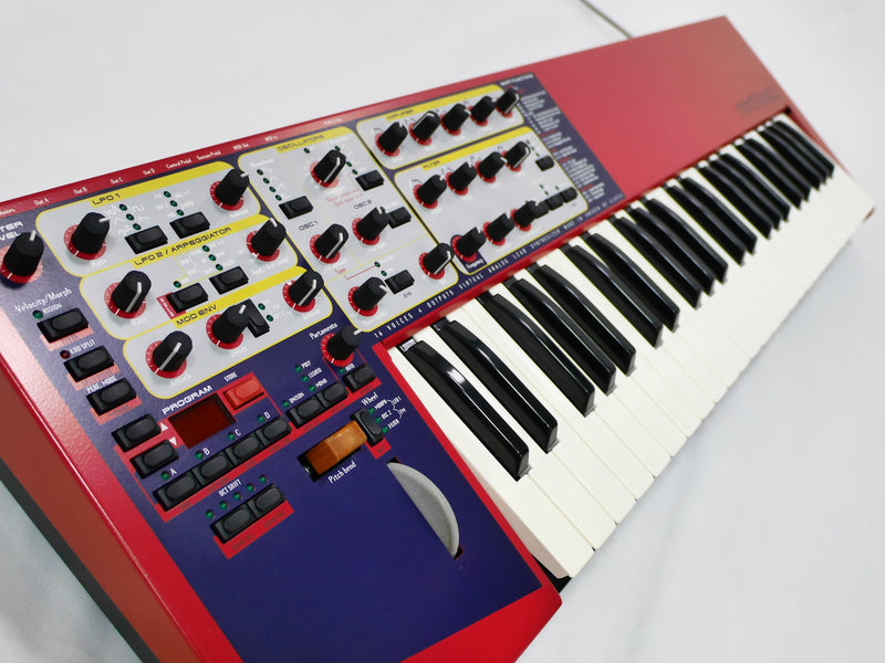 Nord Nord Lead 2 + Softcase (中古)2