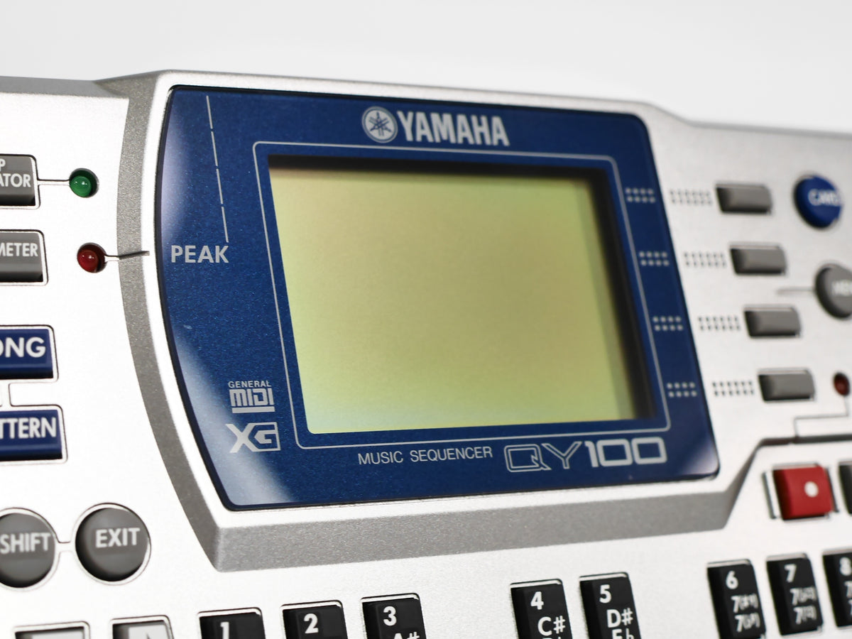 YAMAHA QY100 デジタルシーケンサー持ち運び 世知辛い